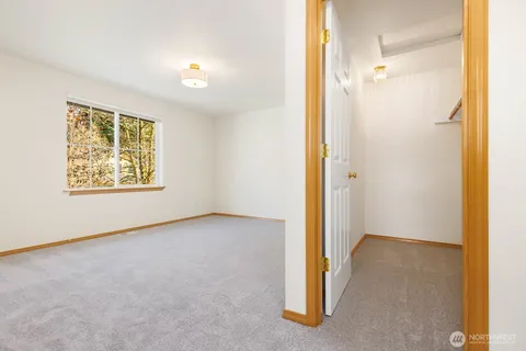 $545,000 | 923 Sarah Court Northwest, Olympia, WA 98502