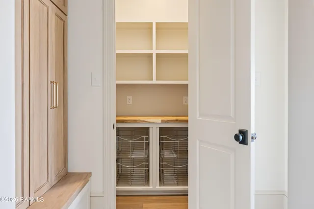 $929,000 | 309 Sunset Palm Court, Youngsville, LA 70592