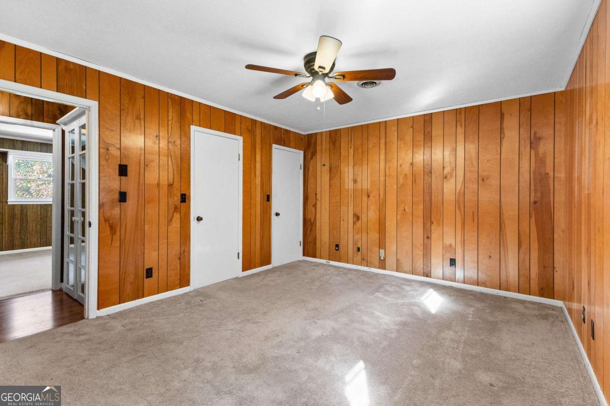 2540 Hannahs Mill Road Thomaston, GA 30286 - Photo 30 of 76 a view of a livingroom with a ceiling fan and a ceiling fan