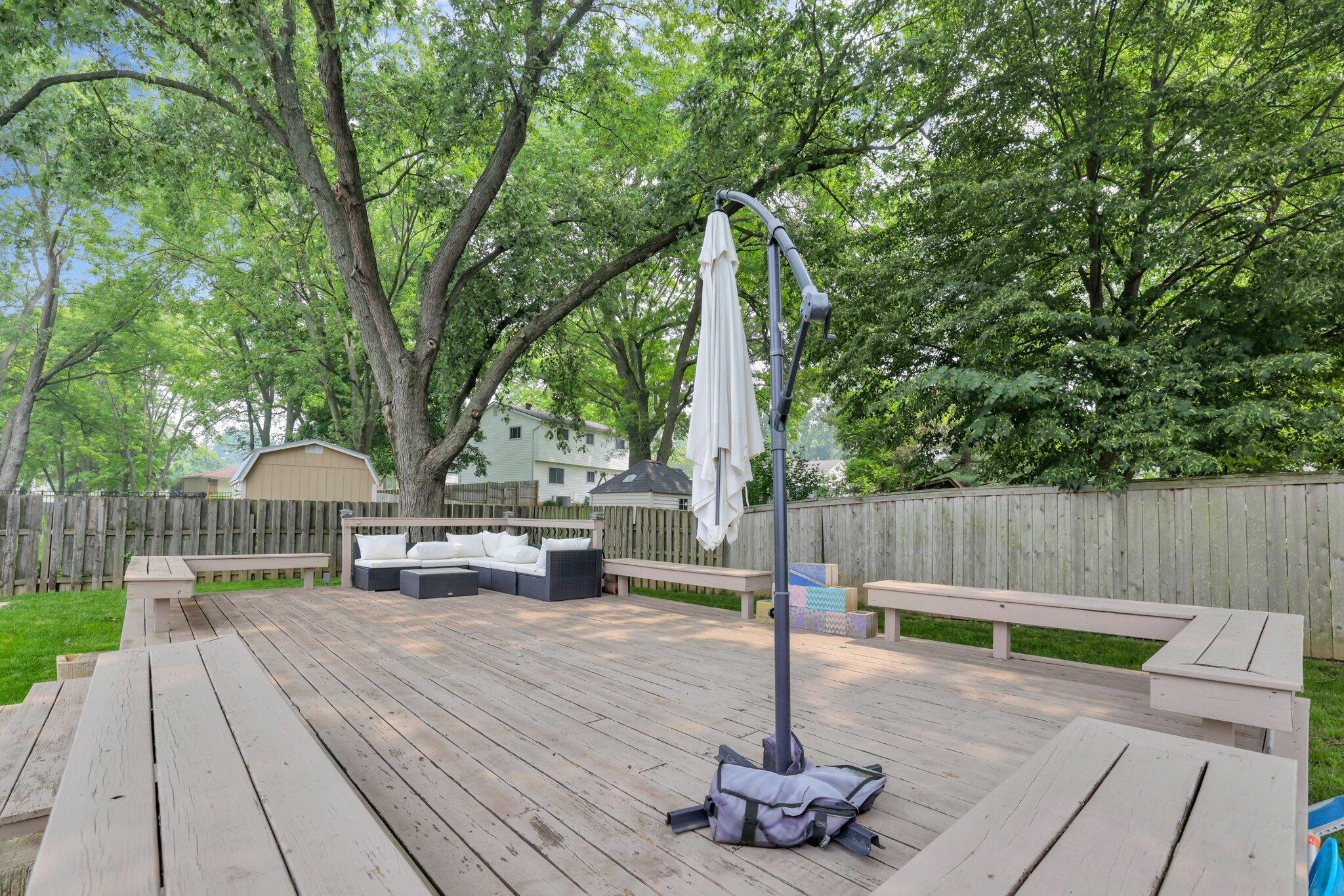 188 Landover Road Columbus, OH 43230 - Photo 55 of 65 Deck