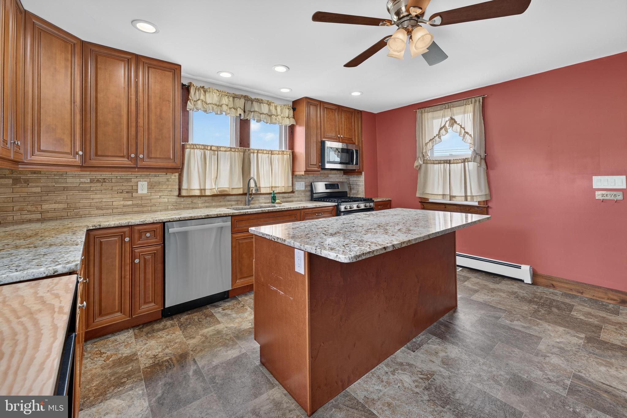 2424 Main Road Franklinville, NJ 08322 - Photo 7 of 20 Gallery Image 7