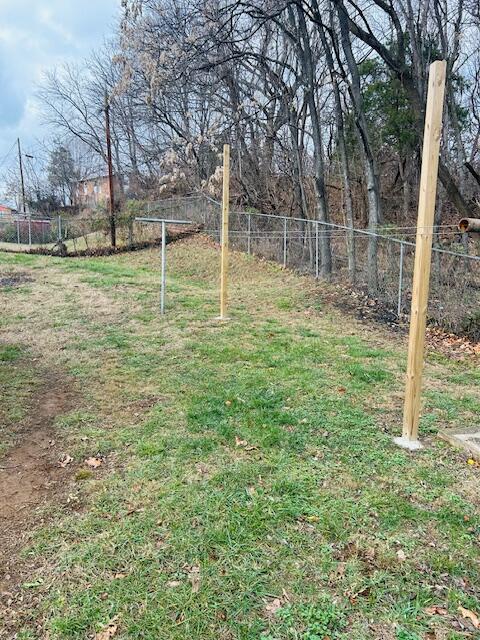 1525 Andrews Road Northwest Roanoke, VA 24017 - Photo 3 of 18 IMG_7373 (1)