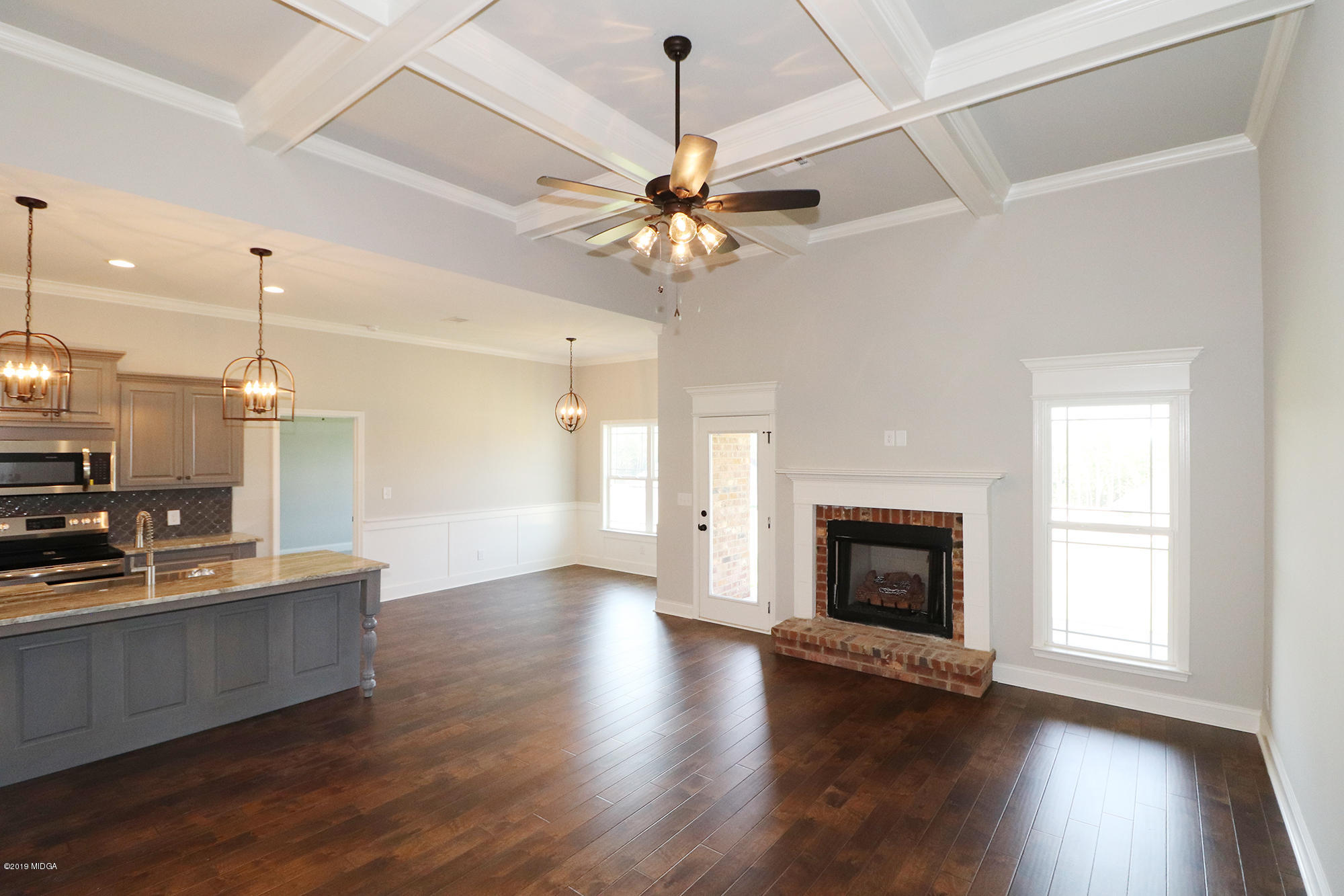 107 Timber Ridge Circle Byron, GA 31008 - Photo 5 of 36 107 Timber Ridge - Living Room 2
