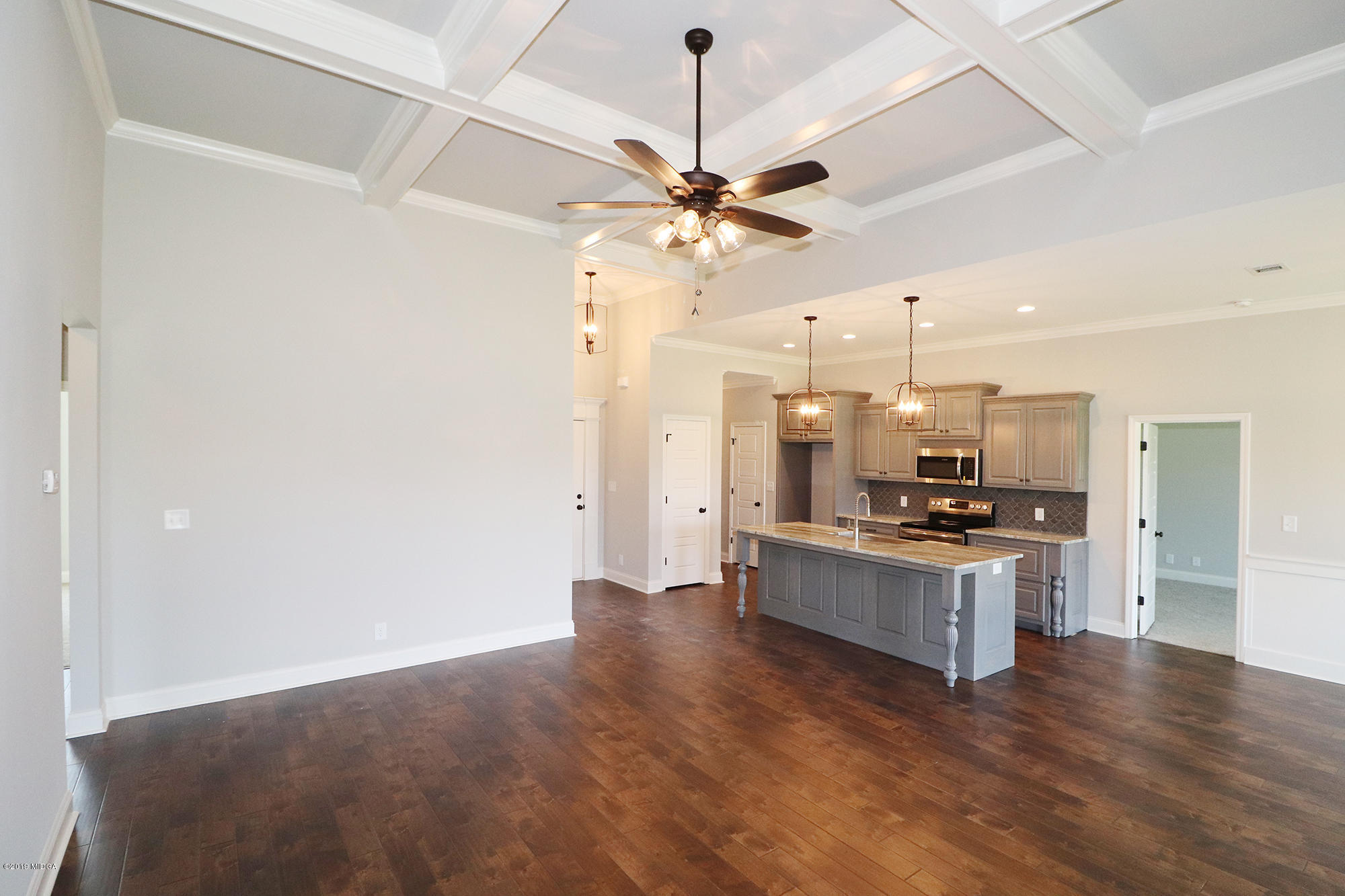107 Timber Ridge Circle Byron, GA 31008 - Photo 7 of 36 107 Timber Ridge - Living Room 4