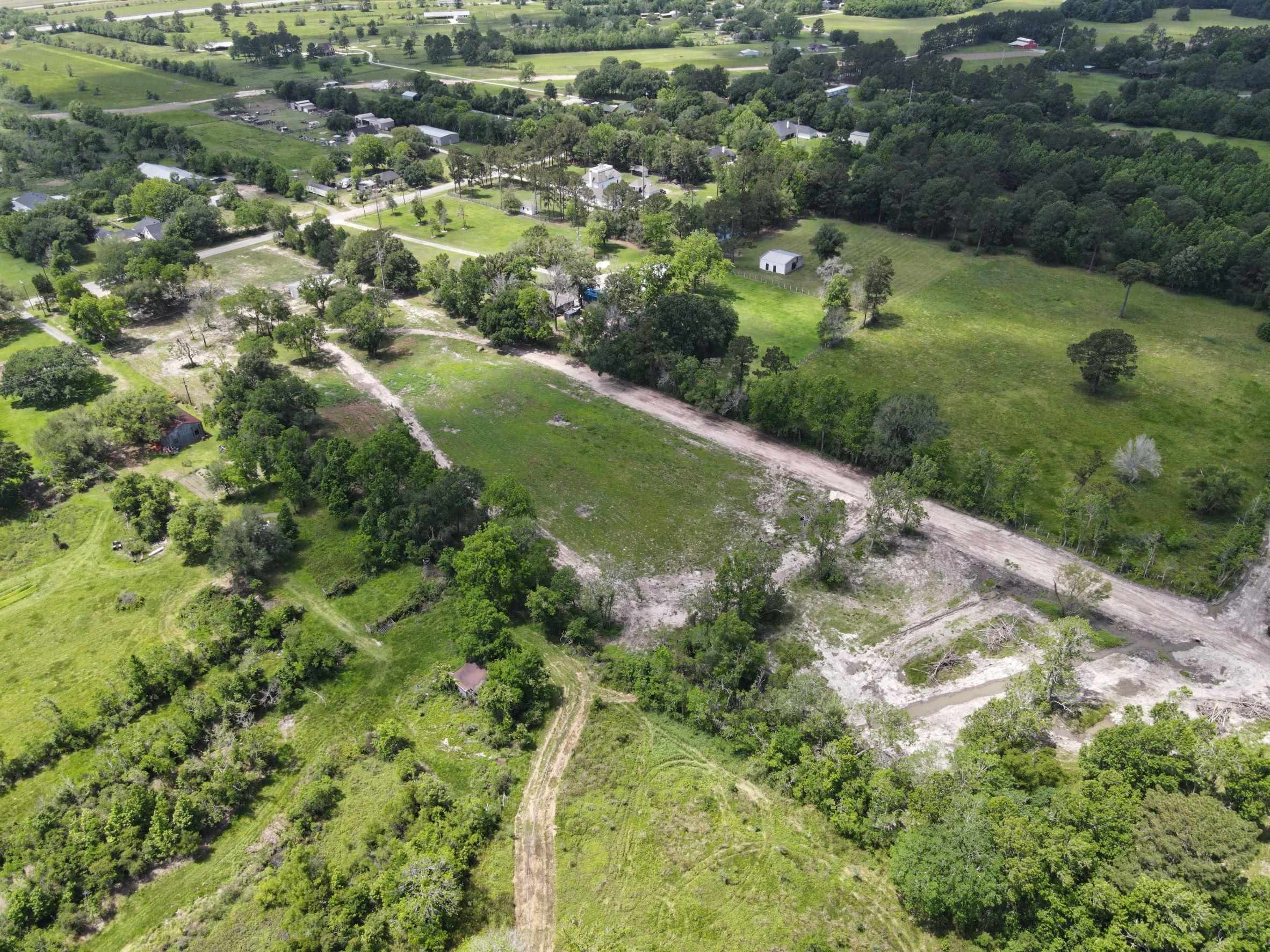 15546 Sour Lake Road Beaumont, TX 77713 - Photo 11 of 35