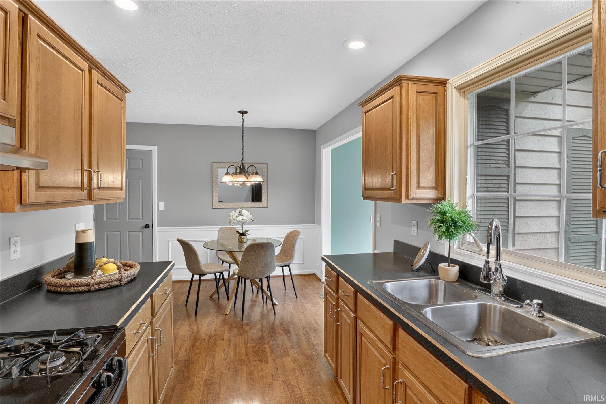 52670 Primrose Road South Bend, IN 46628 - Photo 15 of 41 Gallery Image 15