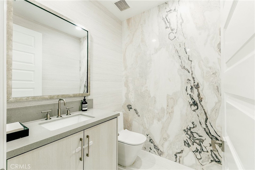 11730 North Primrose Court Porter Ranch, CA 91326 - Photo 21 of 37