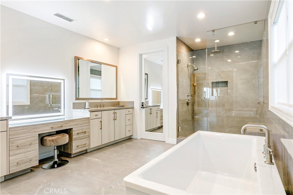 11730 North Primrose Court Porter Ranch, CA 91326 - Photo 28 of 37