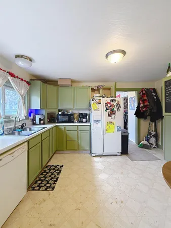 $249,000 | 710 North Burritt Avenue, Buffalo, WY 82834