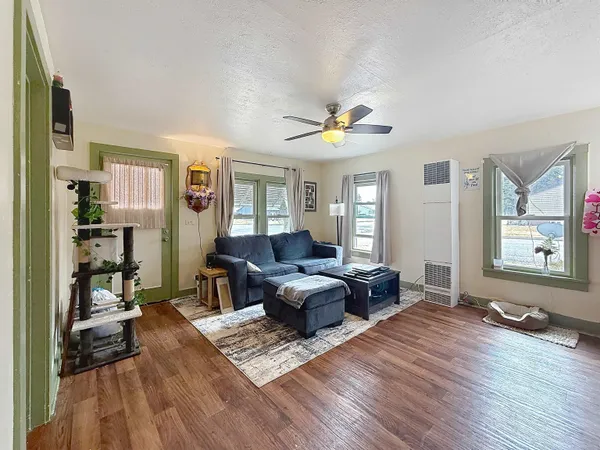 $249,000 | 710 North Burritt Avenue, Buffalo, WY 82834