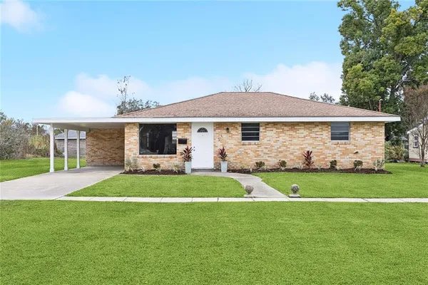$200,000 | 205 Coleman Place, Kenner, LA 70062