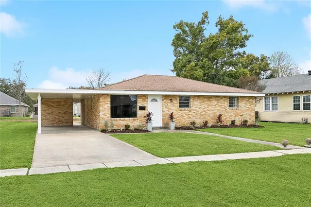 $200,000 | 205 Coleman Place, Kenner, LA 70062