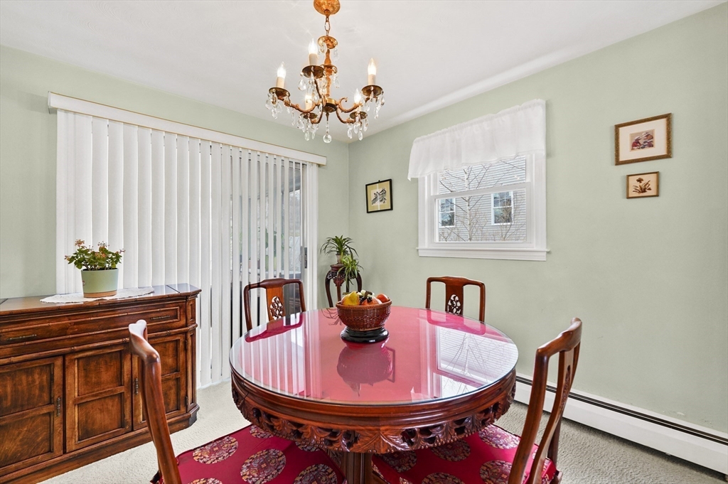 21 Leslie Road Worcester, MA 01605 - Photo 14 of 41