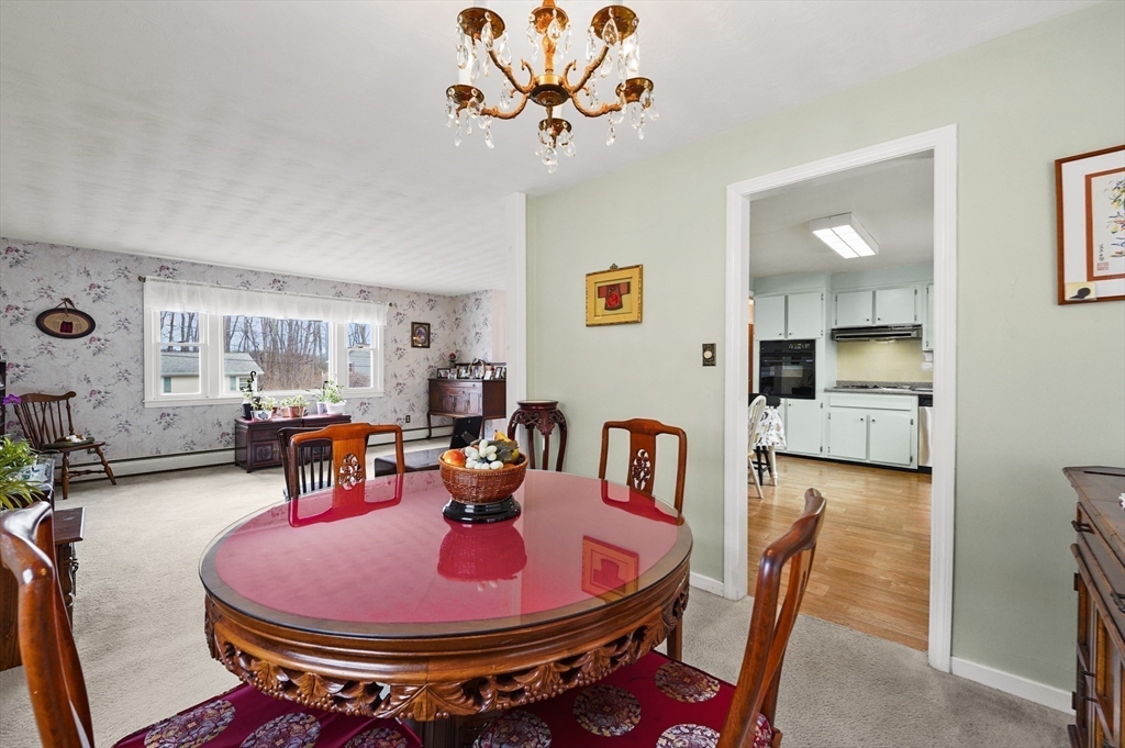 21 Leslie Road Worcester, MA 01605 - Photo 15 of 41