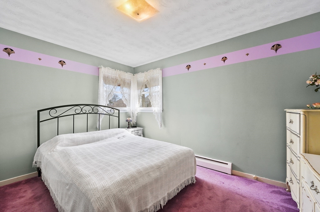 21 Leslie Road Worcester, MA 01605 - Photo 19 of 41