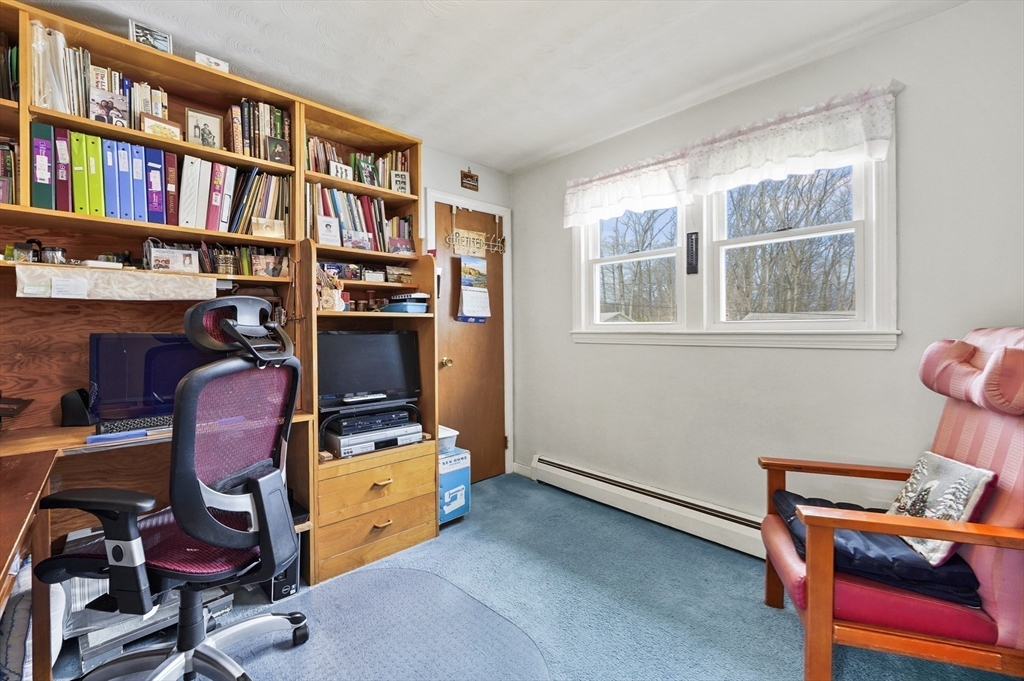 21 Leslie Road Worcester, MA 01605 - Photo 21 of 41