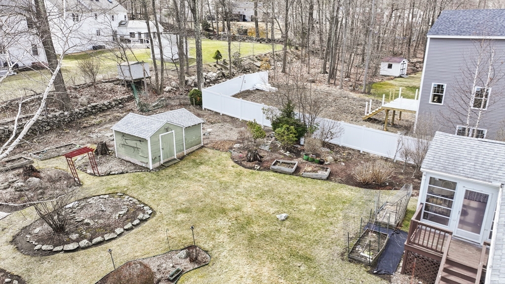 21 Leslie Road Worcester, MA 01605 - Photo 35 of 41