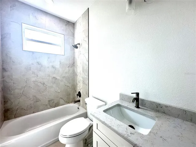 $1,695 | 26129 Northern Cross Road, Punta Gorda, FL 33983