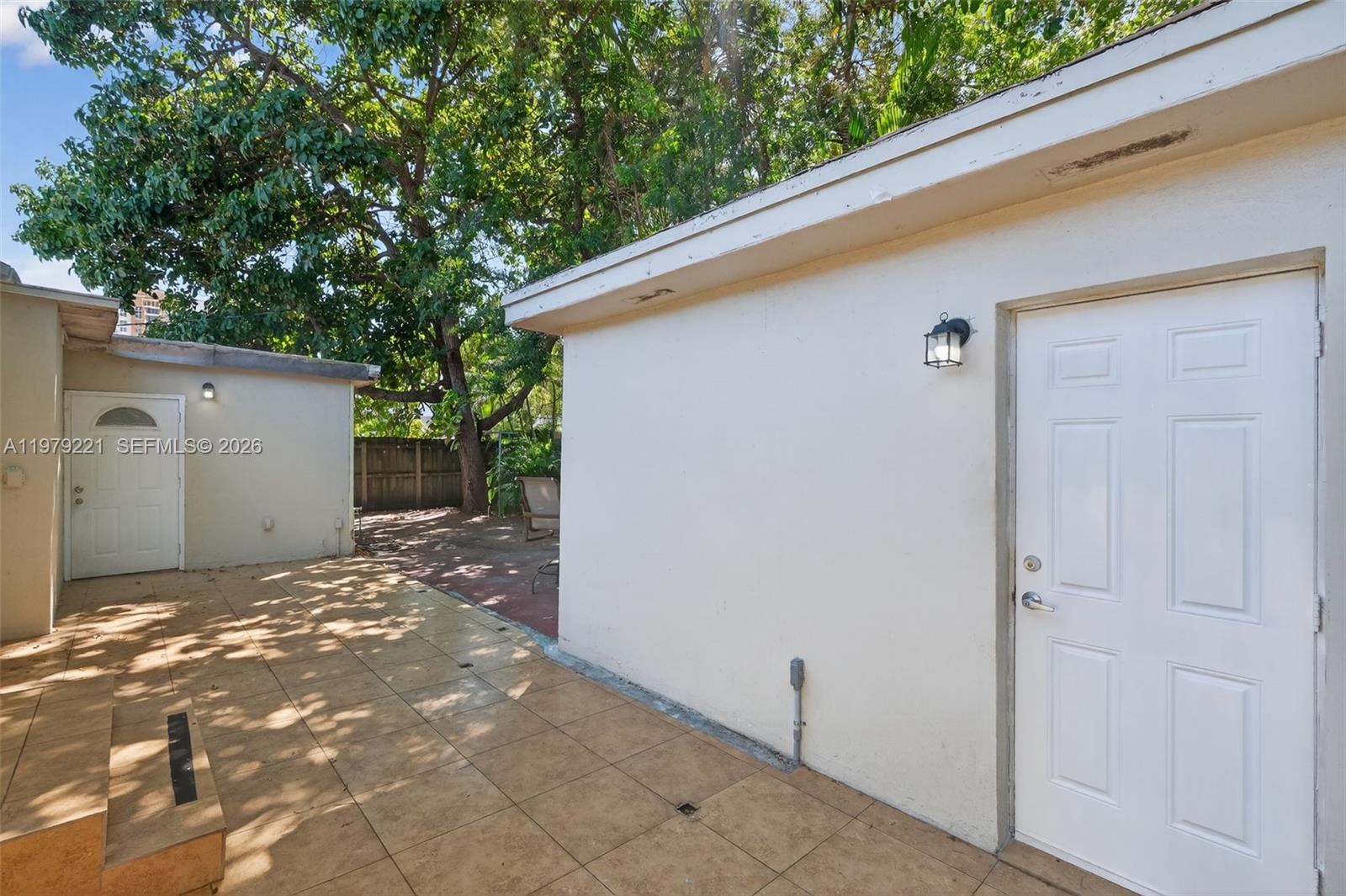 1980 Southwest 32nd Avenue Miami, FL 33145 - Photo 23 of 41