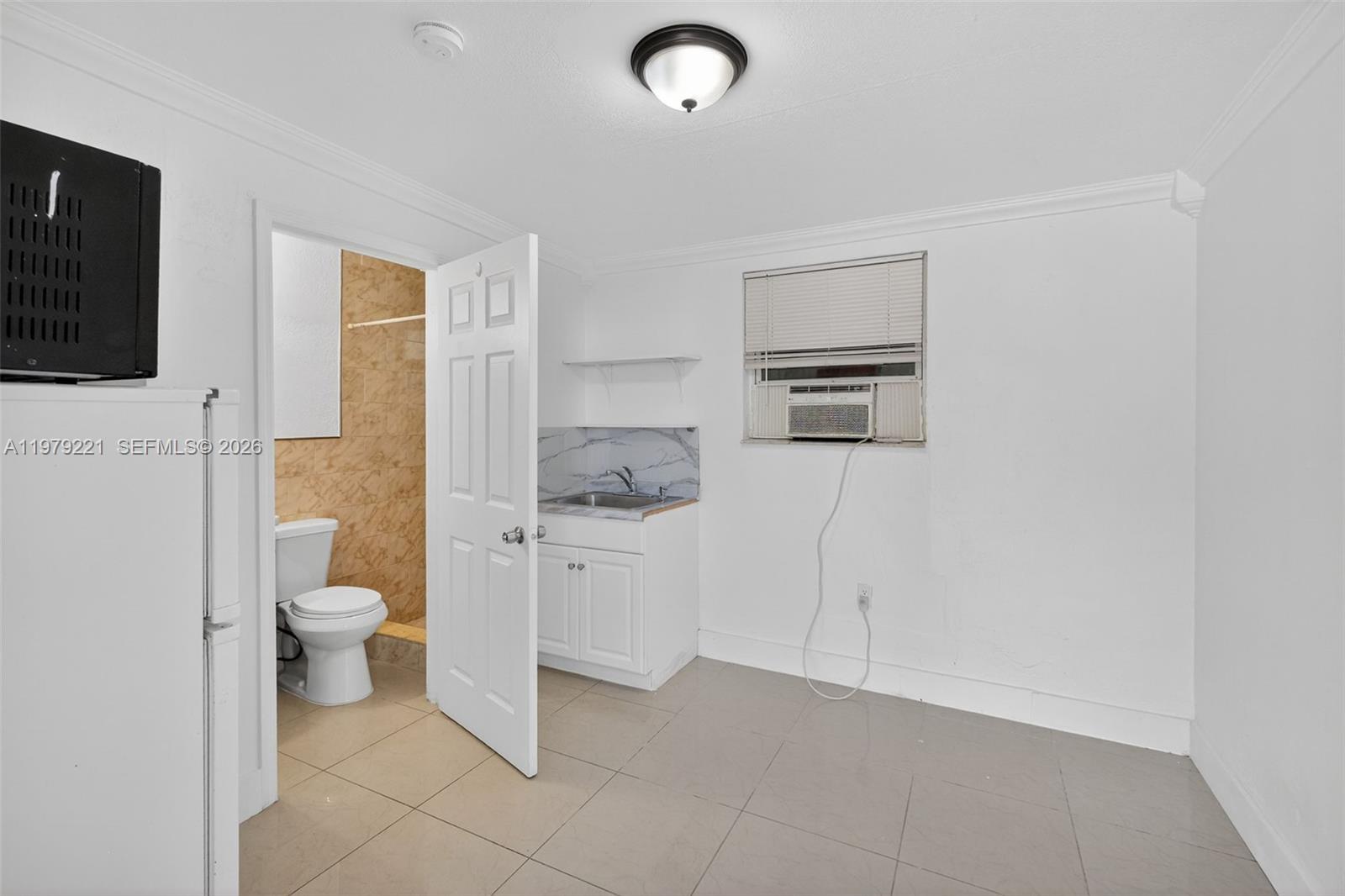 1980 Southwest 32nd Avenue Miami, FL 33145 - Photo 24 of 41