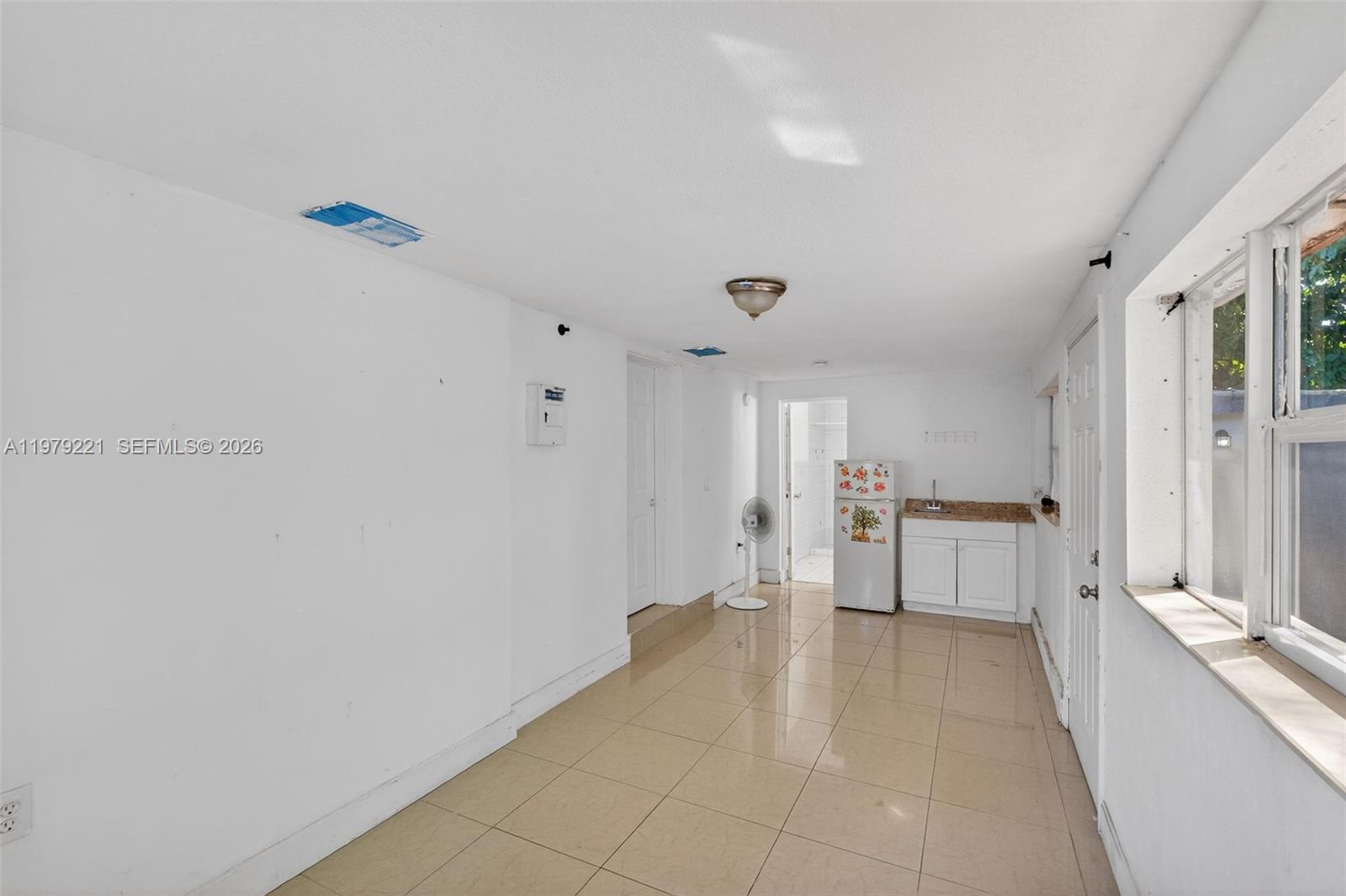 1980 Southwest 32nd Avenue Miami, FL 33145 - Photo 28 of 41