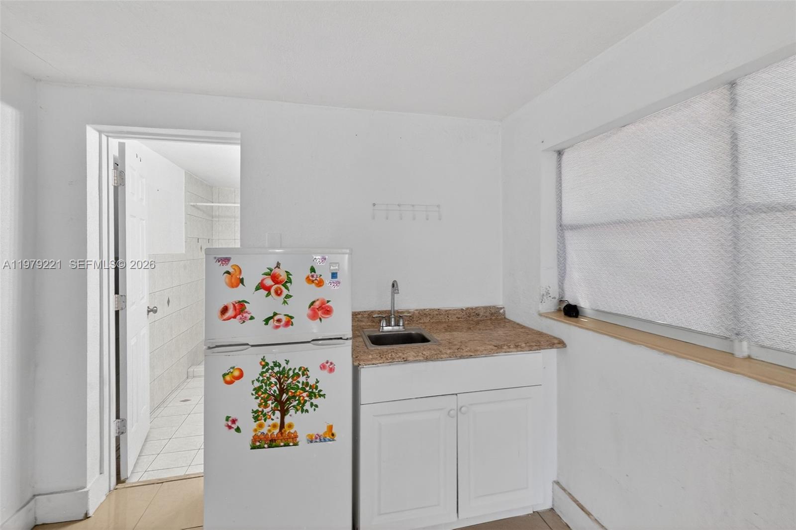 1980 Southwest 32nd Avenue Miami, FL 33145 - Photo 29 of 41