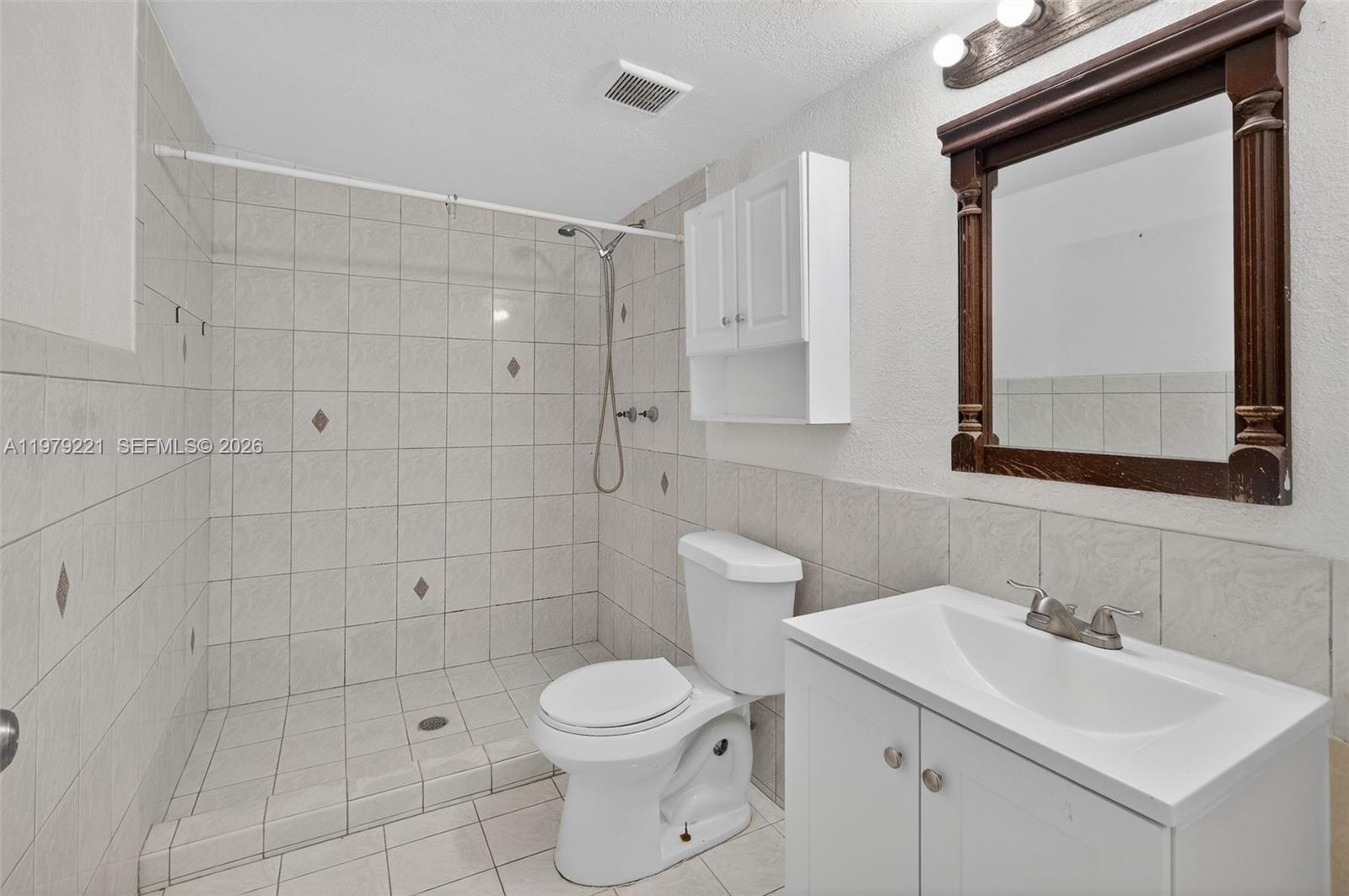 1980 Southwest 32nd Avenue Miami, FL 33145 - Photo 30 of 41