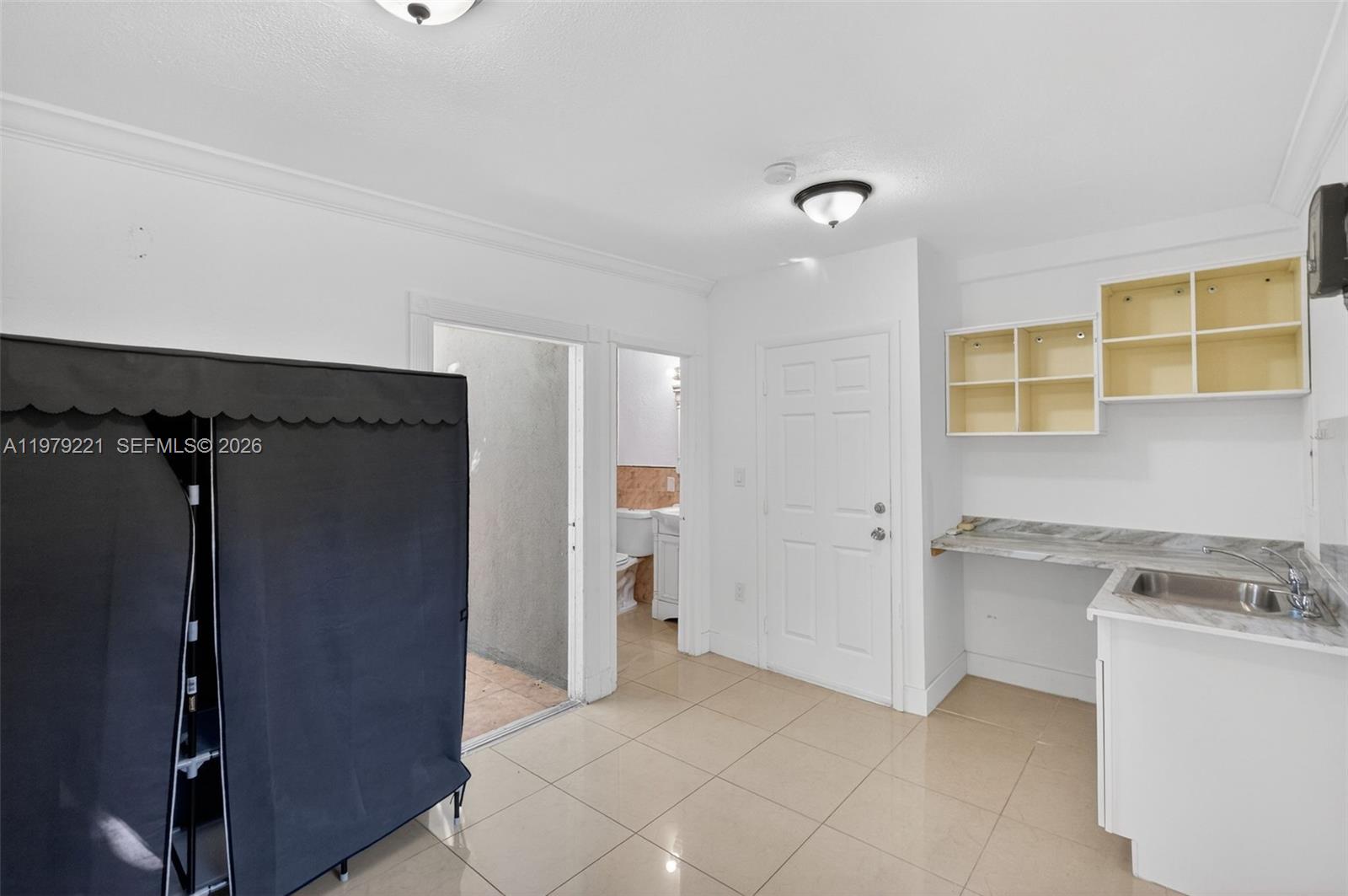 1980 Southwest 32nd Avenue Miami, FL 33145 - Photo 33 of 41