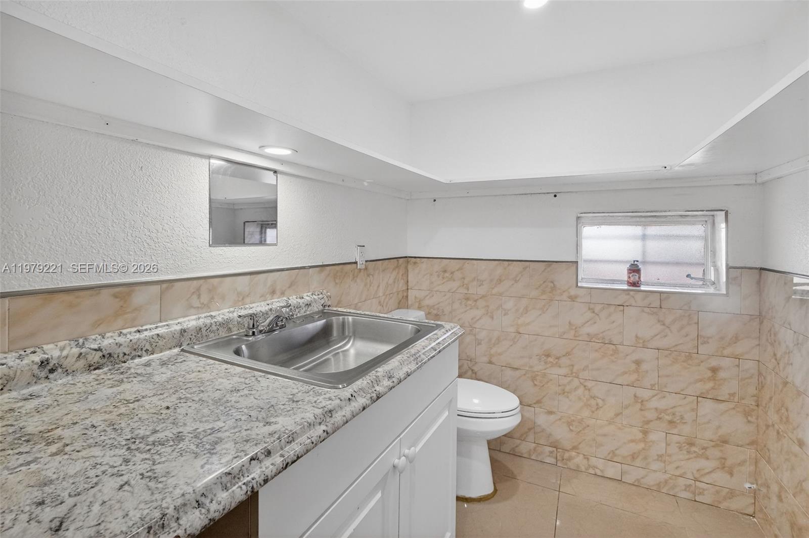 1980 Southwest 32nd Avenue Miami, FL 33145 - Photo 38 of 41