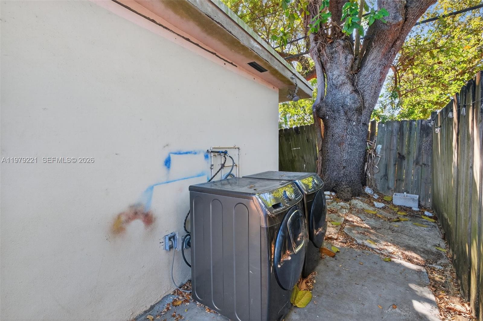 1980 Southwest 32nd Avenue Miami, FL 33145 - Photo 41 of 41