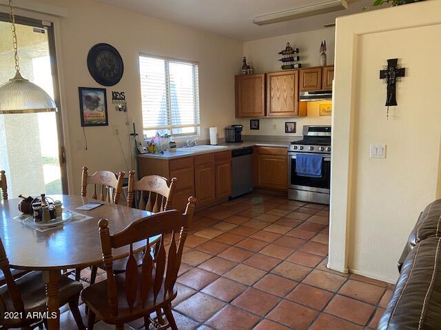 11174 West Coronado Road Avondale, AZ 85392 - Photo 8 of 15 12
