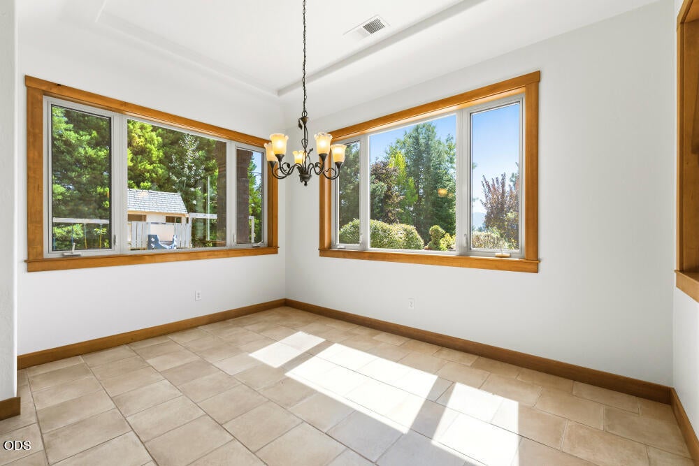 9026 Arant Road Klamath Falls, OR 97603 - Photo 15 of 56 Gallery Image 15