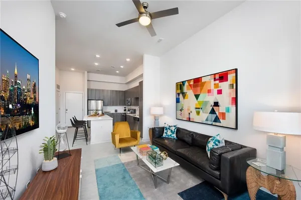 a building view with outdoor space