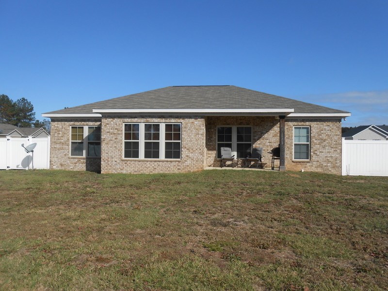 321 Firefly Court Dothan, AL 36301 - Photo 2 of 15