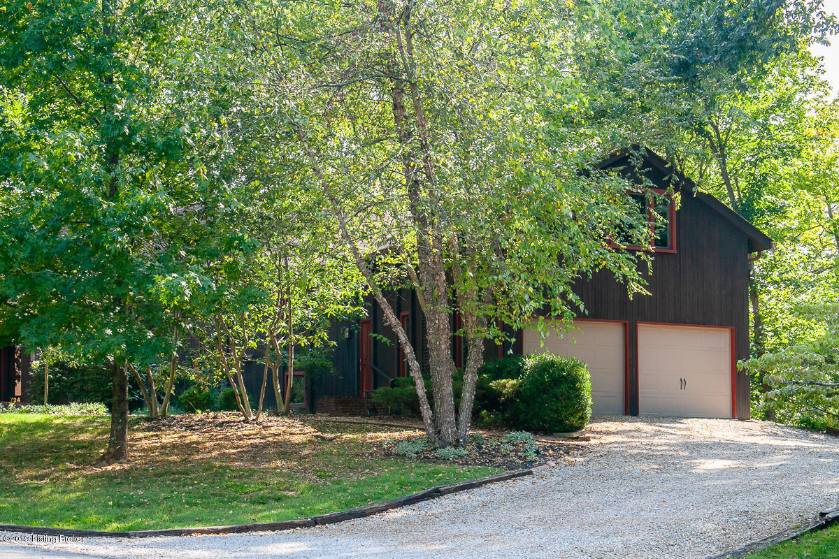 7245 Fox Harbor Road Prospect, KY 40059 - Photo 46 of 52 Garage