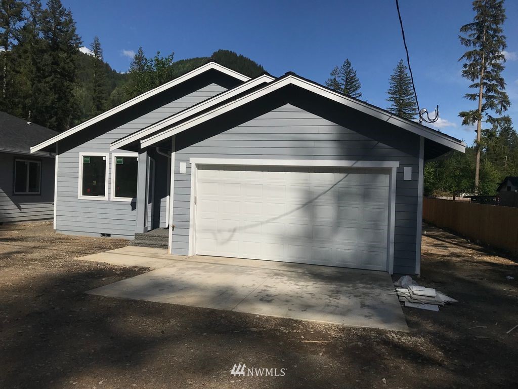 7830 Kendall Road Maple Falls, WA 98266 - Photo 1 of 1 Gallery Image 1