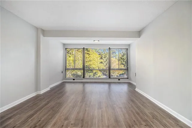 $225,000 | 1800 Clairmont Lake, Unit A412, Decatur, GA 30033