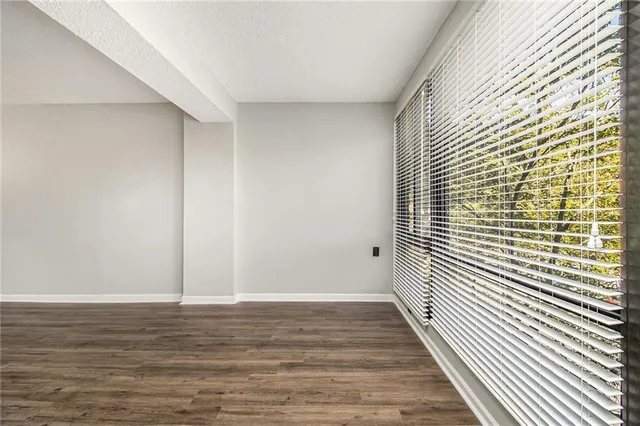 $225,000 | 1800 Clairmont Lake, Unit A412, Decatur, GA 30033