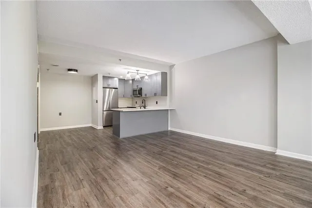 $225,000 | 1800 Clairmont Lake, Unit A412, Decatur, GA 30033