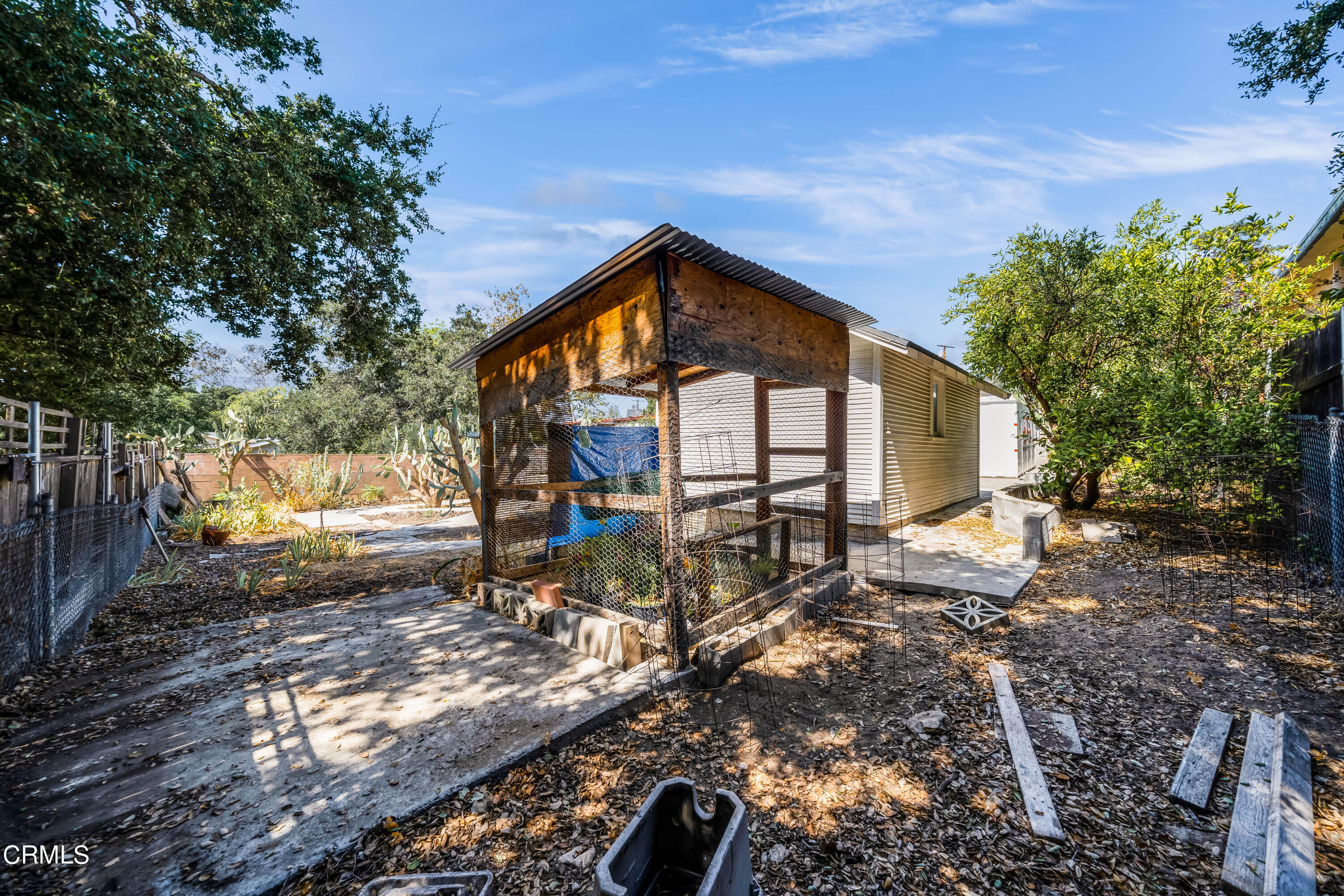 6520 Valmont Street Tujunga, CA 91042 - Photo 30 of 35 a view of a house with backyard and sitting area