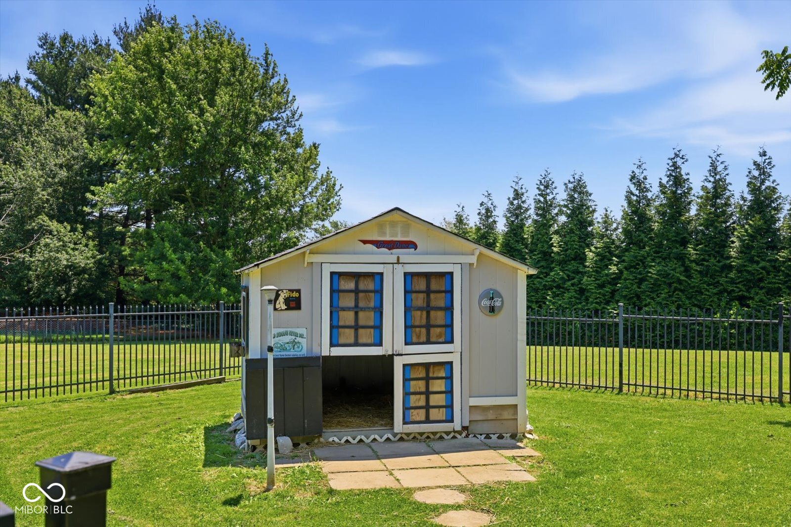 449 East McKay Road Shelbyville, IN 46176 - Photo 41 of 67