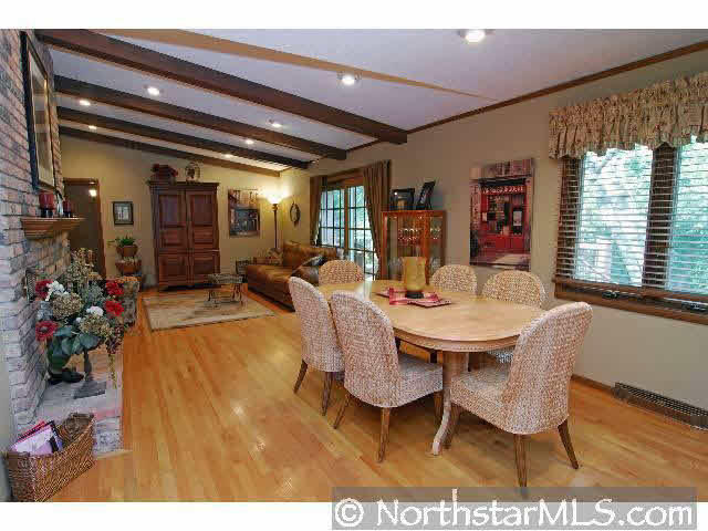 4480 Hunters Ridge Road Minnetonka, MN 55345 - Photo 4 of 10