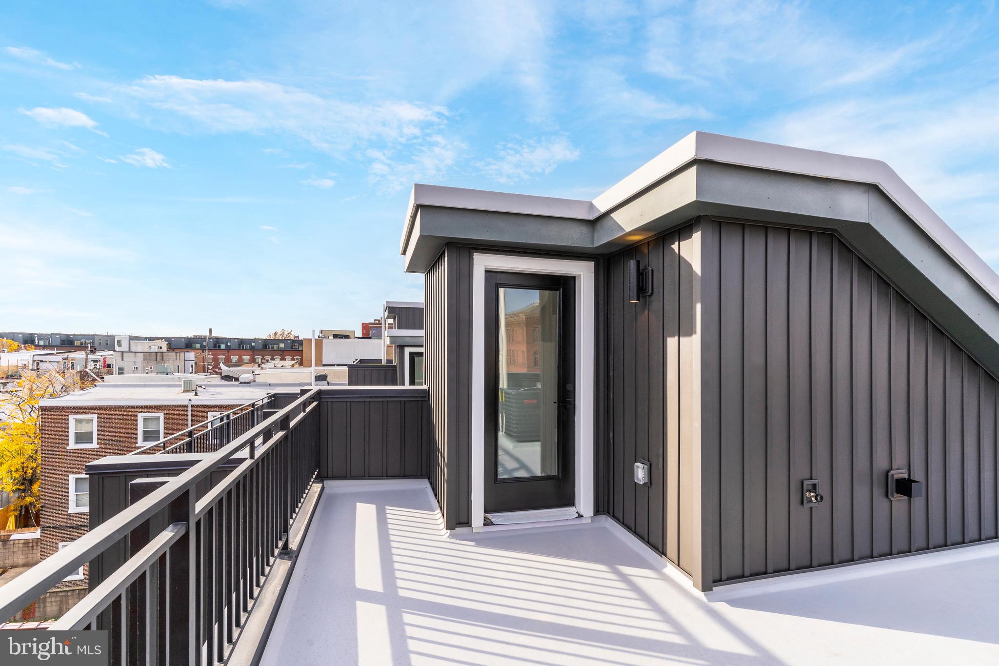 310 Reed Street Philadelphia, PA 19147 - Photo 25 of 45 a balcony view with a balcony