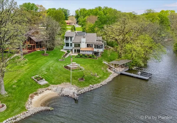 $995,900 | 1594 Lila Circle, Lake Holiday, IL 60548
