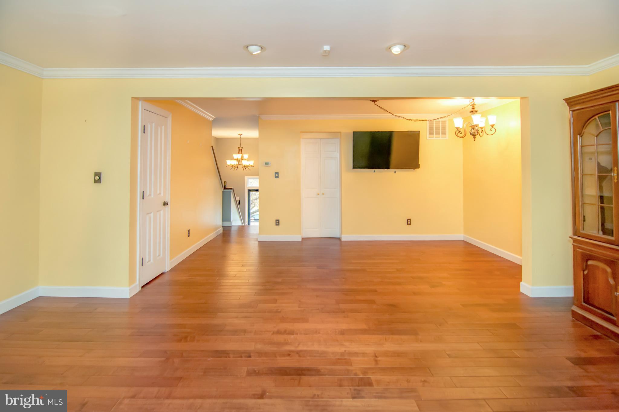 2519 Ebony Road Baltimore, MD 21234 - Photo 9 of 24 Gallery Image 9