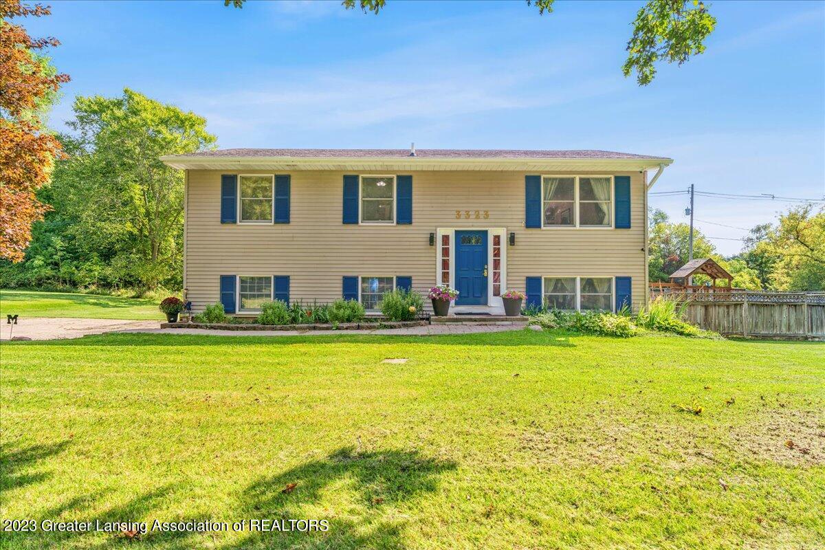 3323 Kemler Road Eaton Rapids, MI 48827 - Photo 1 of 40 Exterior Front