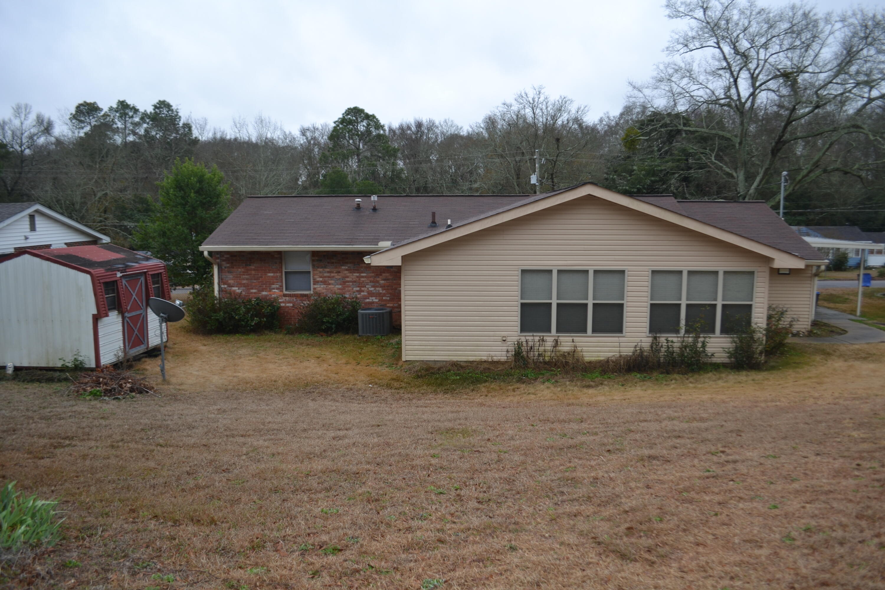 2315 Martin Road Augusta, GA 30906 - Photo 3 of 33 DSC_0765