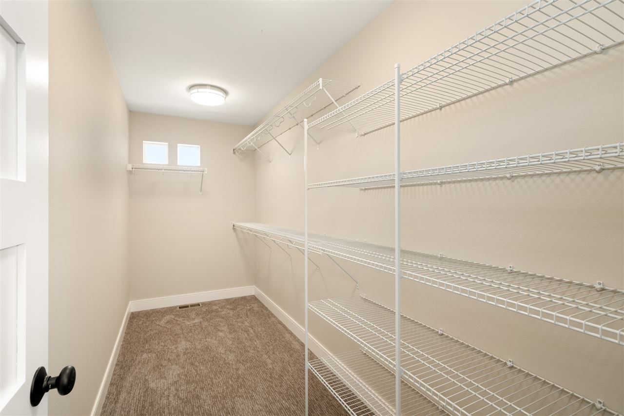 11515 South Sherman Road Spokane, WA 99224 - Photo 11 of 20