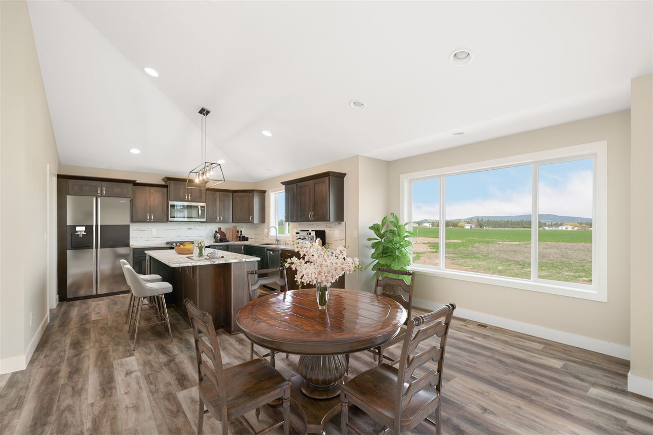 11515 South Sherman Road Spokane, WA 99224 - Photo 5 of 20