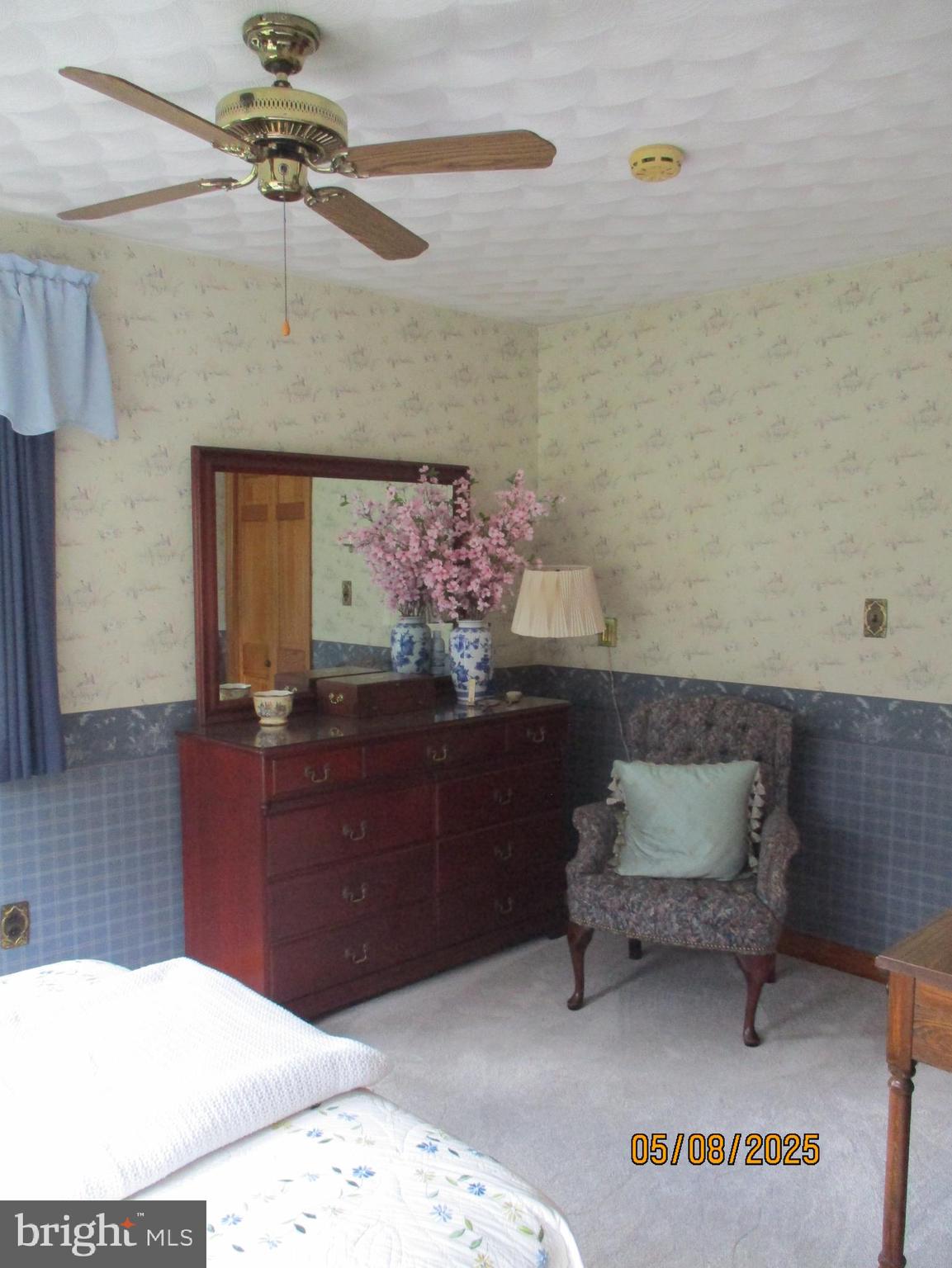 9 Montsera Road Carlisle, PA 17015 - Photo 109 of 142 a room with a couch and a dining table